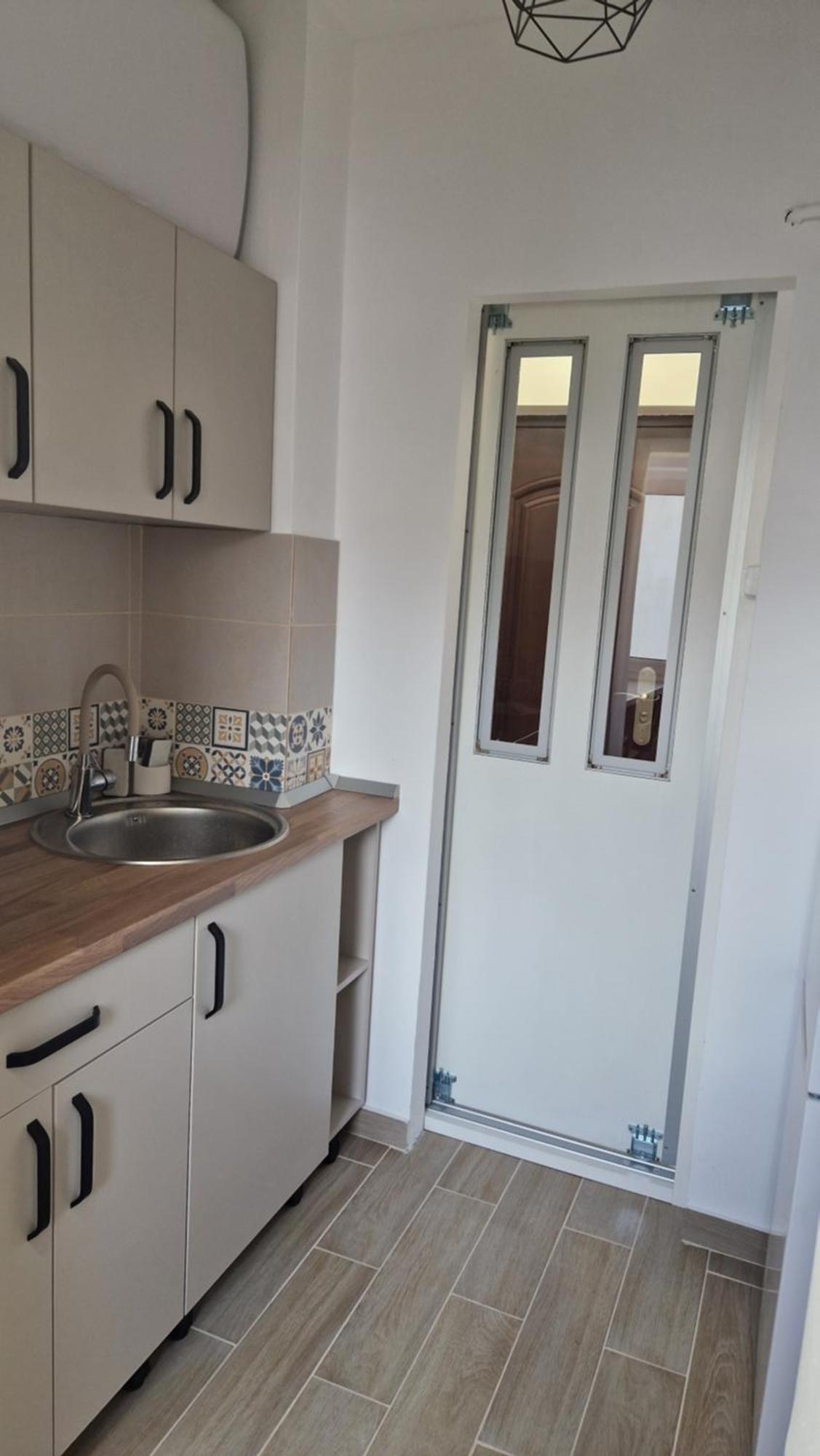 Minerva Studio Craiova Apartment Ngoại thất bức ảnh