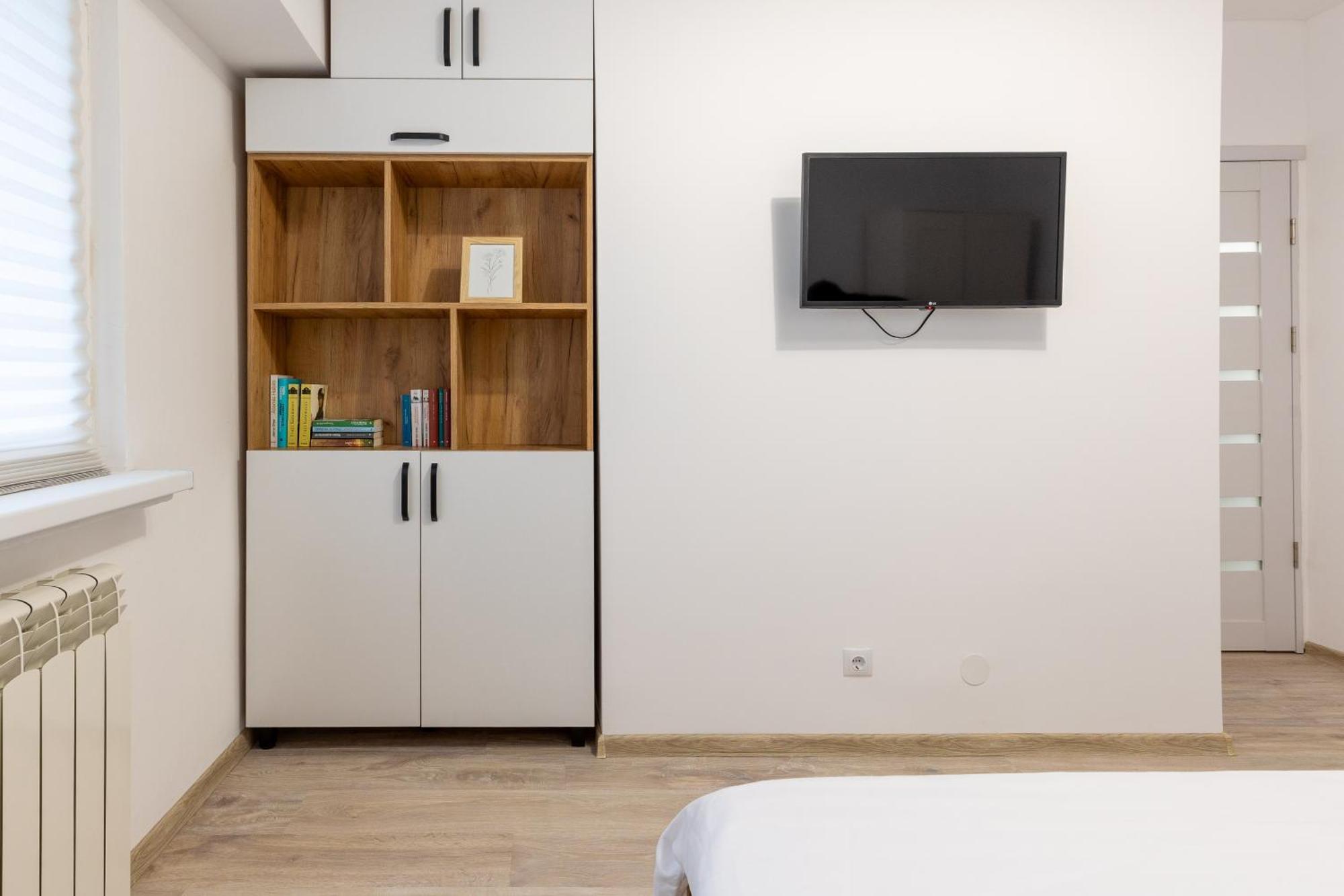 Minerva Studio Craiova Apartment Ngoại thất bức ảnh