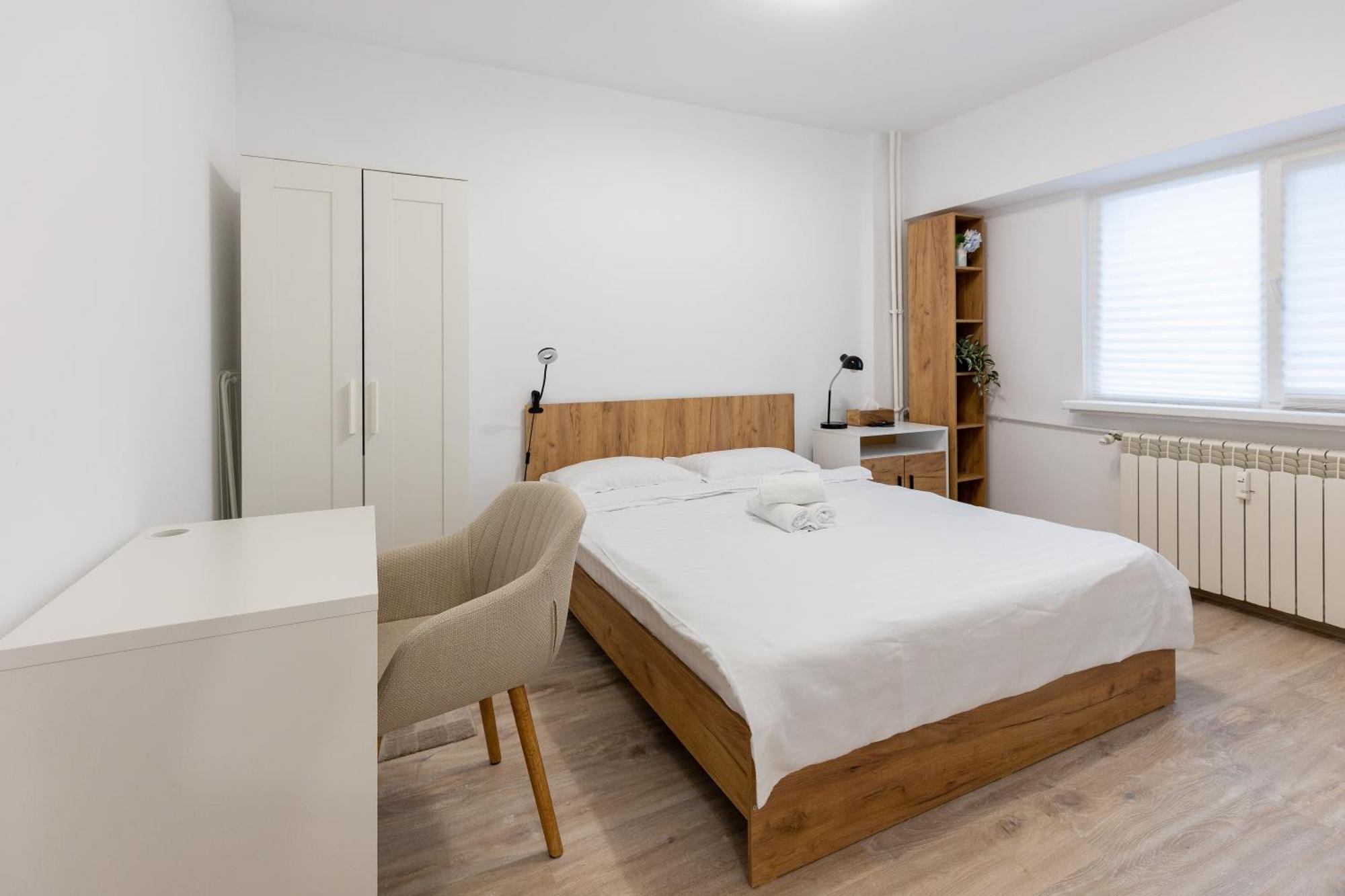 Minerva Studio Craiova Apartment Ngoại thất bức ảnh